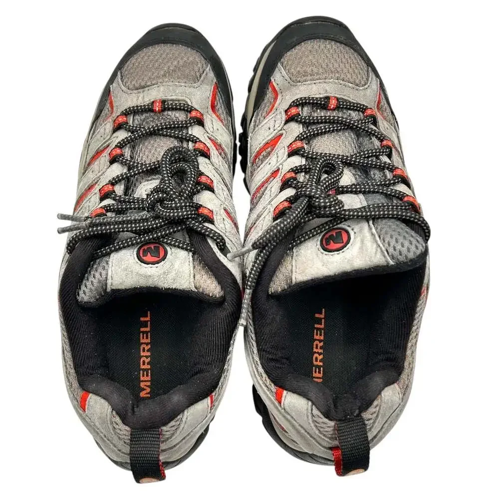 Merrell moab ventilator